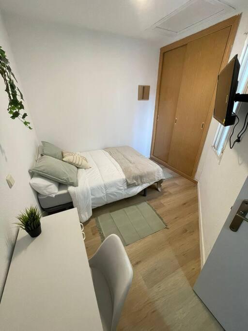 Juan Pantoja, Apartamento Para 2 En Metro Alvarado Madrid Extérieur photo