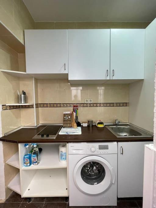 Juan Pantoja, Apartamento Para 2 En Metro Alvarado Madrid Extérieur photo