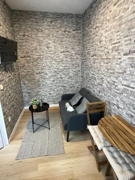 Juan Pantoja, Apartamento Para 2 En Metro Alvarado Madrid Extérieur photo
